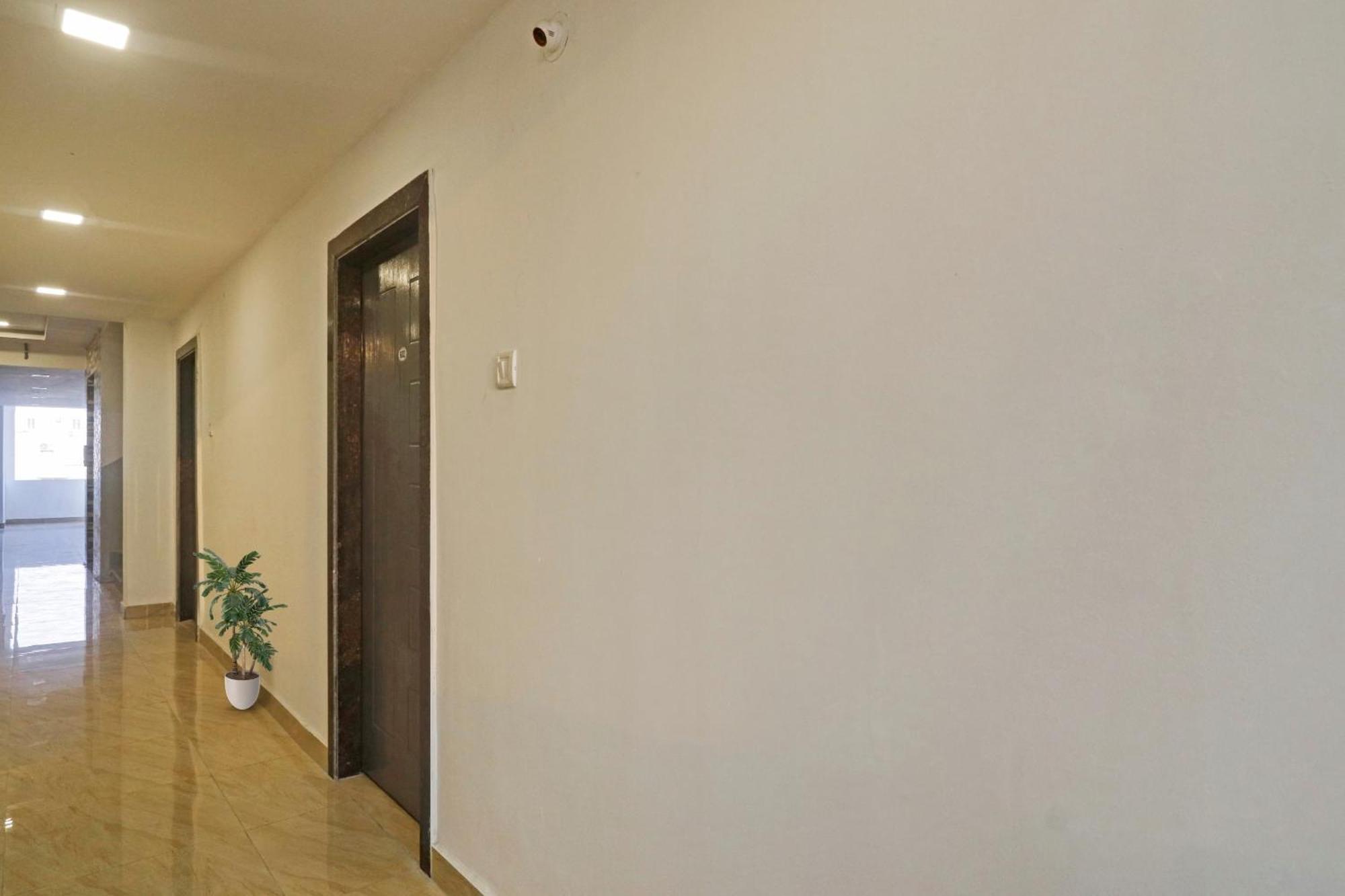 Townhouse De Alphabet Hotel Gachibowli Экстерьер фото