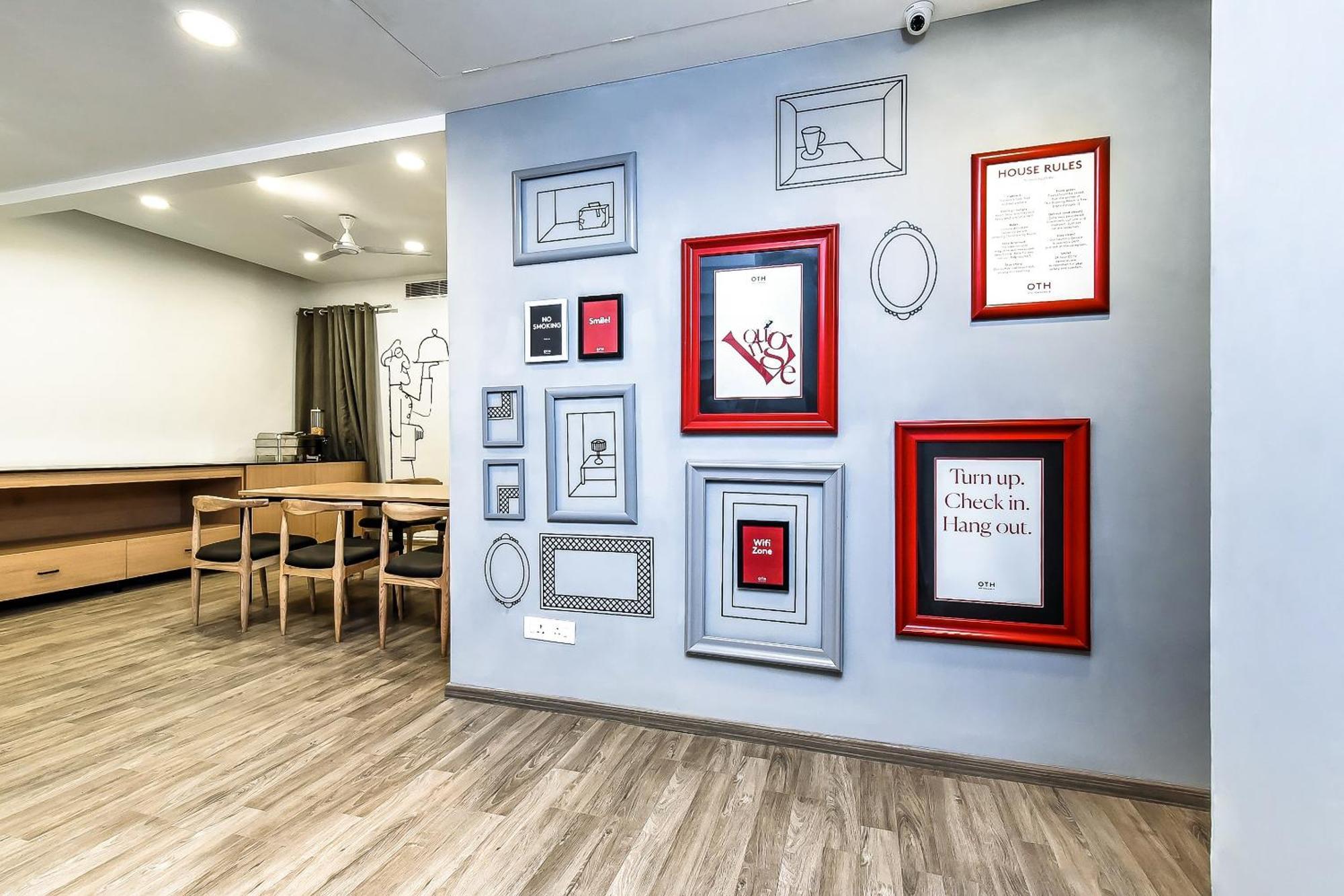 Townhouse De Alphabet Hotel Gachibowli Экстерьер фото